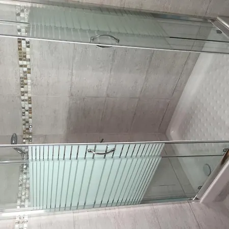 安吉拉假日公寓式酒店 Paphos