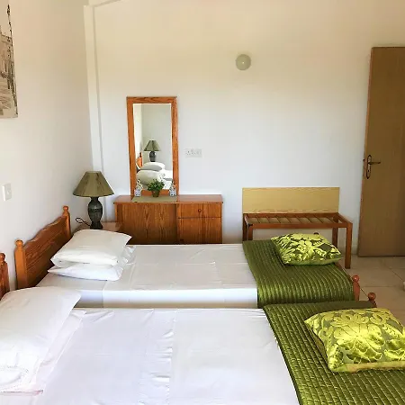 公寓式酒店 安吉拉假日公寓式酒店 Paphos